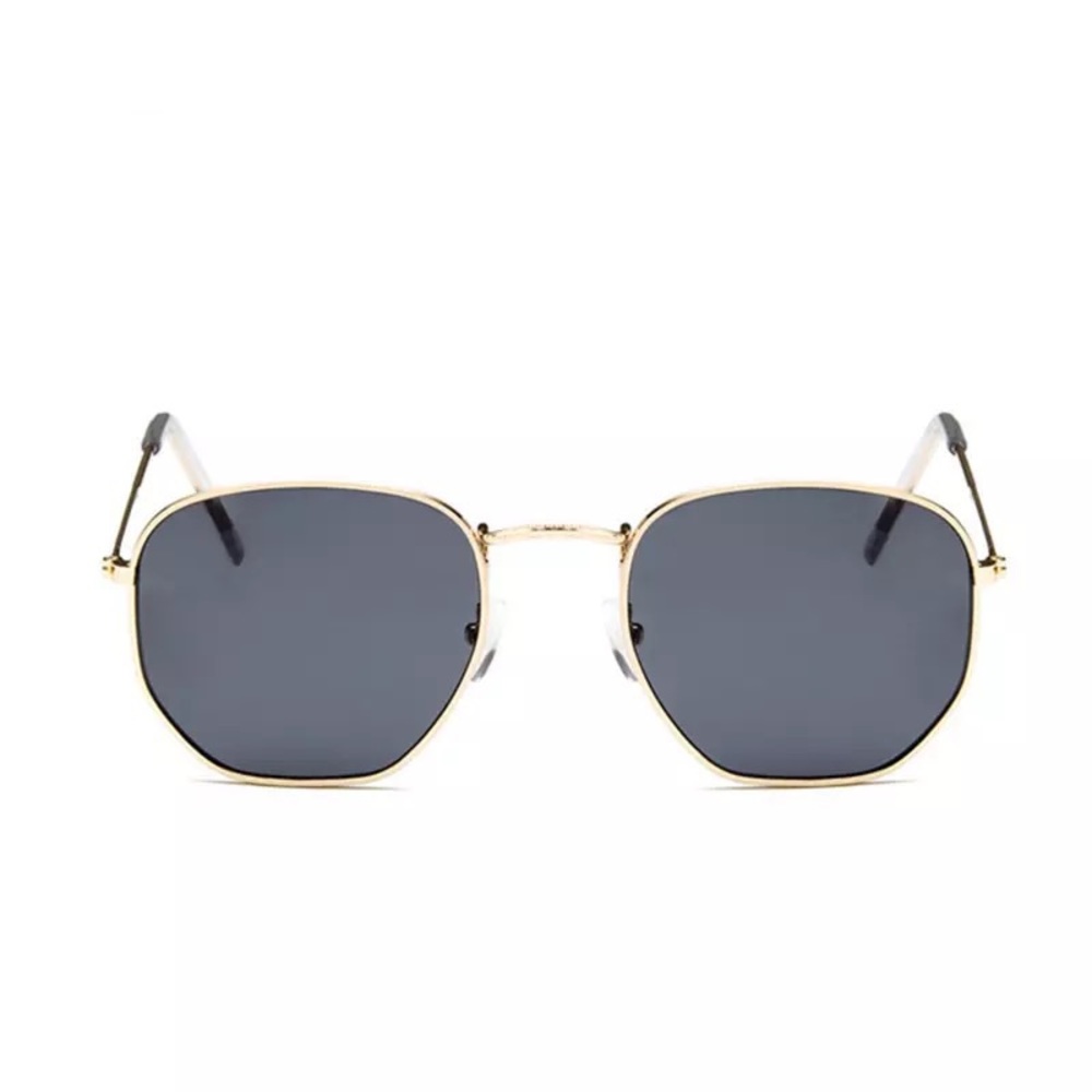 3/$30 💛 Retro Sunglasses - Picture 3 of 3